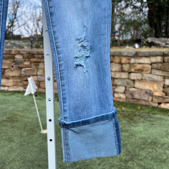 Joe's Jeans The Jane Distressed Cuffed Hem Jeans - Picture 5 of 16